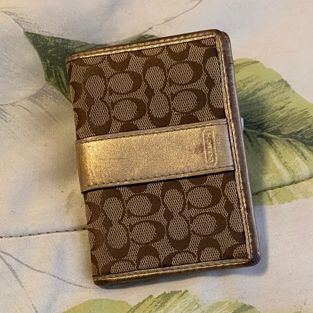 Coach Signature Brown And Gold Card And Id Holder